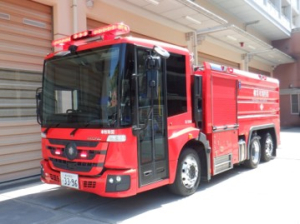 大型水槽車.jpg